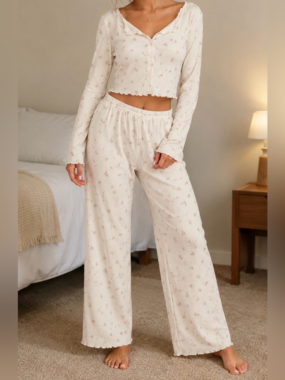Cream Floral Ribbed Two-Piece Lounge Set